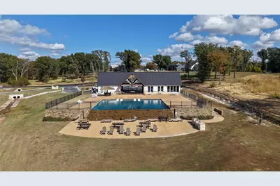 759 Sunset Court, Mabank, TX 75143 - Photo 18