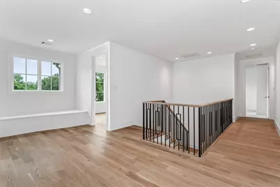 9624 Bellewood Drive, Dallas, TX 75238 - Photo 26
