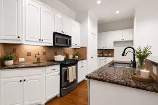 8813 Tudor Pl, Dallas, TX 75228 - Photo 10