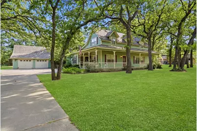 1000 Barry Lane, Cleburne, TX 76031 - Photo 2