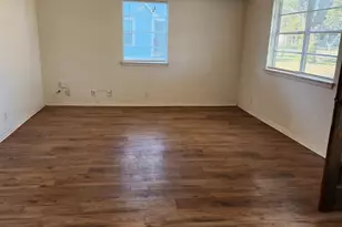 402 E Hinton St, Tioga, TX 76271 - Photo 1