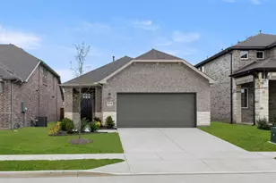 5915 Laurel Lk Ln, Pilot Point, TX 76258 - Photo 1