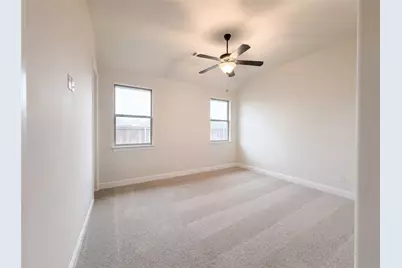 1028 Chambers Creek Cove, McKinney, TX 75071 - Photo 10