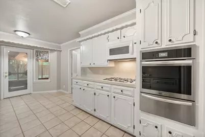 2305 Madison Circle, Corsicana, TX 75110 - Photo 14