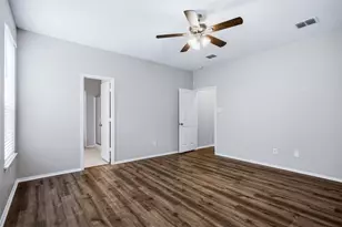 5108 Breeze Hollow Ct, Fort Worth, TX 76179 - Photo 10