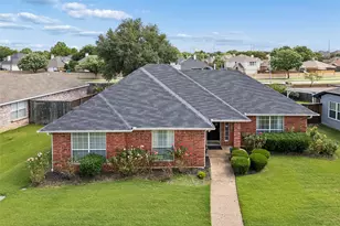 1549 Waterford Dr, Lewisville, TX 75077 - Photo 1