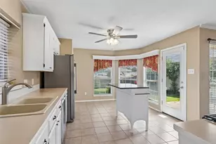 1549 Waterford Dr, Lewisville, TX 75077 - Photo 8