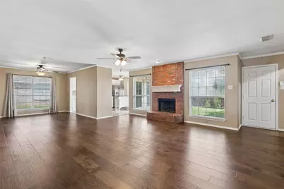 1549 Waterford Drive, Lewisville, TX 75077 - Photo 4