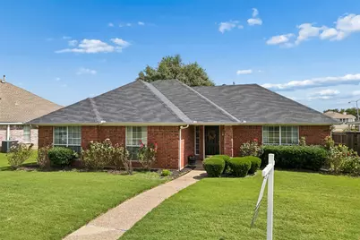1549 Waterford Drive, Lewisville, TX 75077 - Photo 32