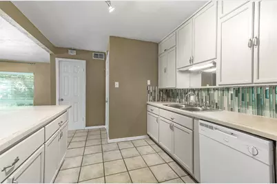 4723 Victor Street #D, Dallas, TX 75246 - Photo 8