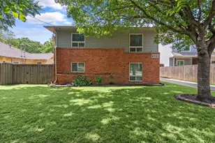 4723 Victor St, Dallas, TX 75246 - Photo 16