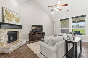 210 Covington Dr, Wylie, TX 75098 - Photo 2