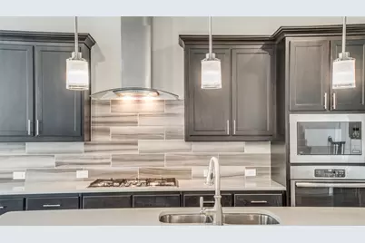 7915 Pimlico Drive, Irving, TX 75063 - Photo 8