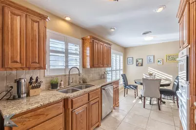 15 Pyracanthia Circle, Abilene, TX 79605 - Photo 12
