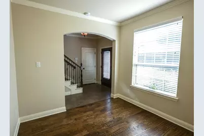 5075 Italia Lane, Grand Prairie, TX 75052 - Photo 8