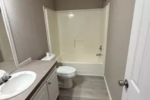 2321 Ridgeview St, Fort Worth, TX 76119 - Photo 6