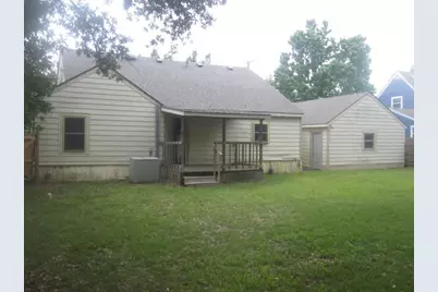 1104 Park Avenue, Bonham, TX 75418 - Photo 16