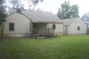 1104 Park Ave, Bonham, TX 75418 - Photo 16