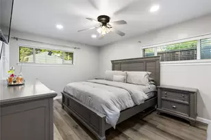 2010 William Brewster St, Irving, TX 75061 - Photo 16