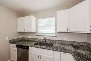 10522 Woodleaf Dr, Dallas, TX 75227 - Photo 10
