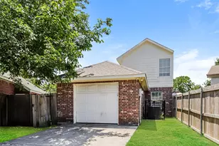 10522 Woodleaf Dr, Dallas, TX 75227 - Photo 20