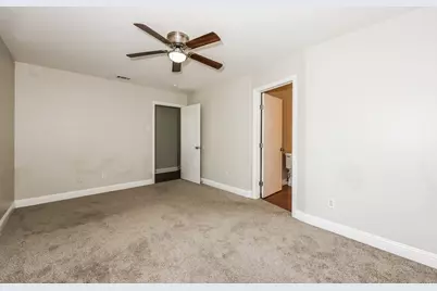 10522 Woodleaf Drive, Dallas, TX 75227 - Photo 12