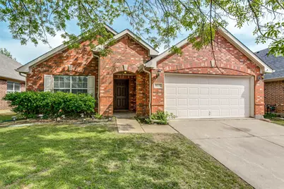 815 Creekside Drive, Little Elm, TX 75068 - Photo 2