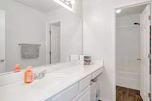 316 Angela Dr, Burleson, TX 76028 - Photo 12