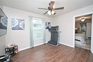 2021 Denison St, Denton, TX 76201 - Photo 24