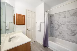 2400 Manchester Dr, Carrollton, TX 75006 - Photo 26