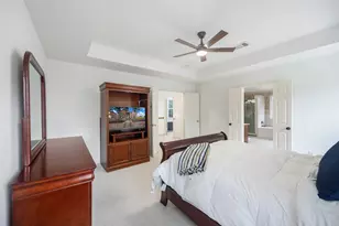 2400 Manchester Dr, Carrollton, TX 75006 - Photo 22