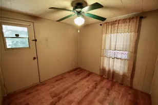 804 Kentucky St, Graham, TX 76450 - Photo 24