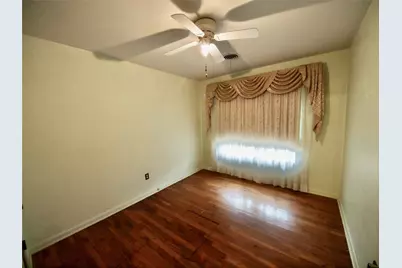 804 Kentucky Street, Graham, TX 76450 - Photo 16