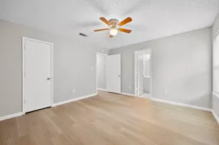 6219 Kelly Elliott Rd, Arlington, TX 76001 - Photo 12