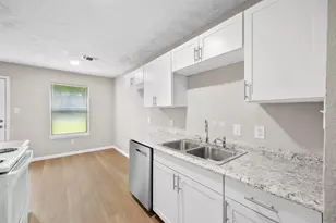 6219 Kelly Elliott Rd, Arlington, TX 76001 - Photo 10