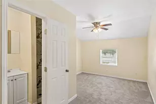 1042 SW 3rd St, Grand Prairie, TX 75051 - Photo 14