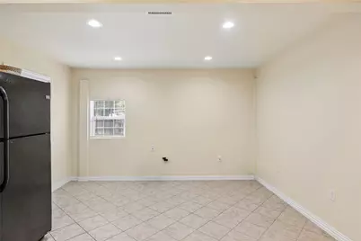 1042 SW 3rd Street, Grand Prairie, TX 75051 - Photo 10
