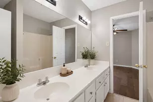 2813 Wimbledon Ct, Garland, TX 75041 - Photo 6