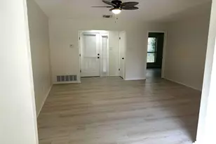 3135 Maple Ave, Greenville, TX 75402 - Photo 6