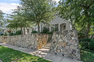 2609 McCart Ave, Fort Worth, TX 76110 - Photo 2