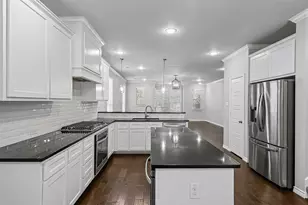 2609 McCart Ave, Fort Worth, TX 76110 - Photo 10