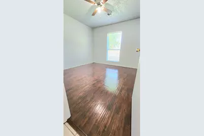 2700 Larkspur Ln, Rowlett, TX 75089 - Photo 4