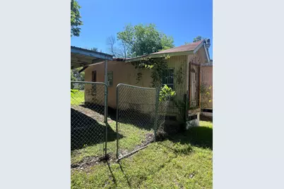 9311 Beacon Hill Circle, Dallas, TX 75217 - Photo 14