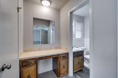 504 S Colonial Drive, Cleburne, TX 76033 - Photo 24