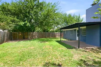 504 S Colonial Drive, Cleburne, TX 76033 - Photo 30