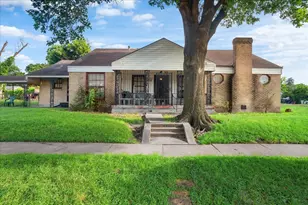 1718 S Marsalis Ave, Dallas, TX 75216 - Photo 2