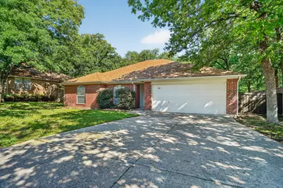 549 Dylan Court, Azle, TX 76020 - Photo 2