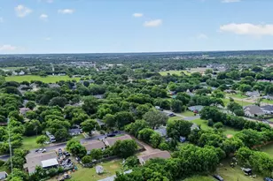 207 Water Ln, Crowley, TX 76036 - Photo 28