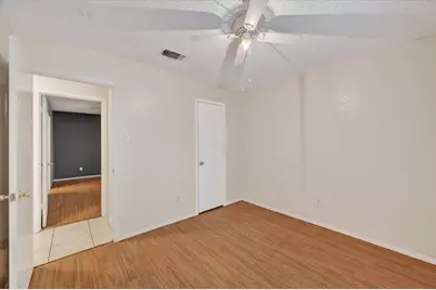 207 Water Lane, Crowley, TX 76036 - Photo 20