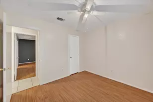 207 Water Ln, Crowley, TX 76036 - Photo 20